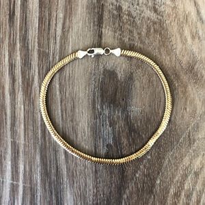 14 KT yellow and white gold reversible bracelet